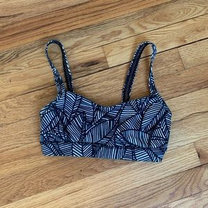 Lululemon spots bra - black & white size 2